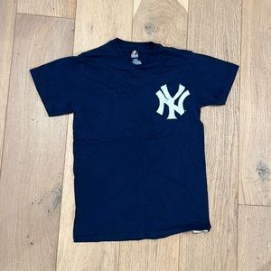 NY Yankees Shirt (Majestic) - Women’s Small